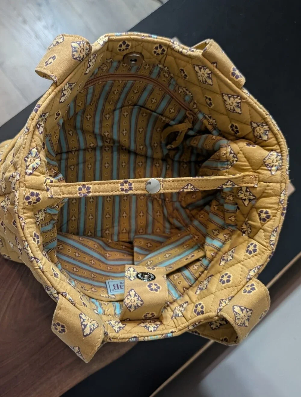 Maggib quilted tote